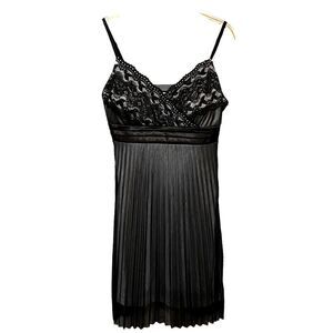 *𝑷𝑨𝑷𝑰𝑳𝑳𝑰𝑶𝑵* 𝑪𝒐𝒄𝒌𝒕𝒂𝒊𝒍 𝑫𝒓𝒆𝒔𝒔  